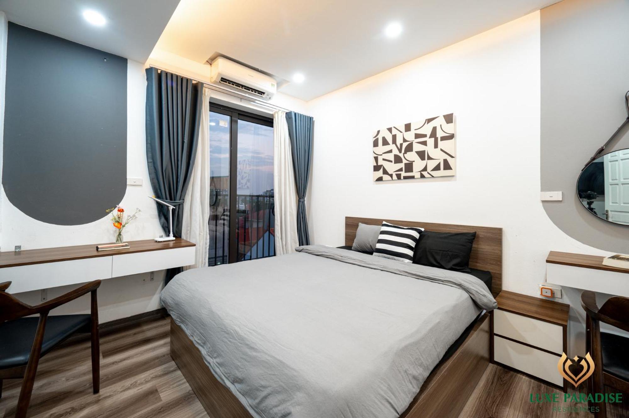 Luxe Paradise Residence 76 To Ngoc Van Hanoi Exterior foto