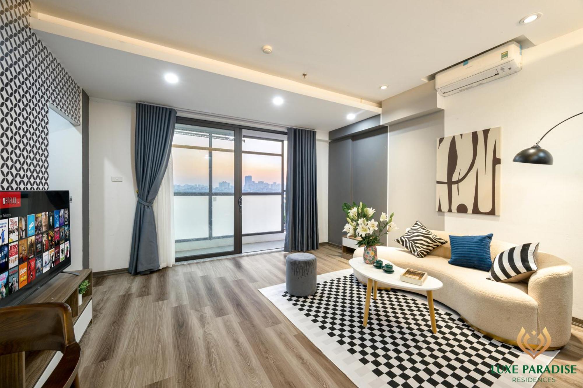 Luxe Paradise Residence 76 To Ngoc Van Hanoi Exterior foto