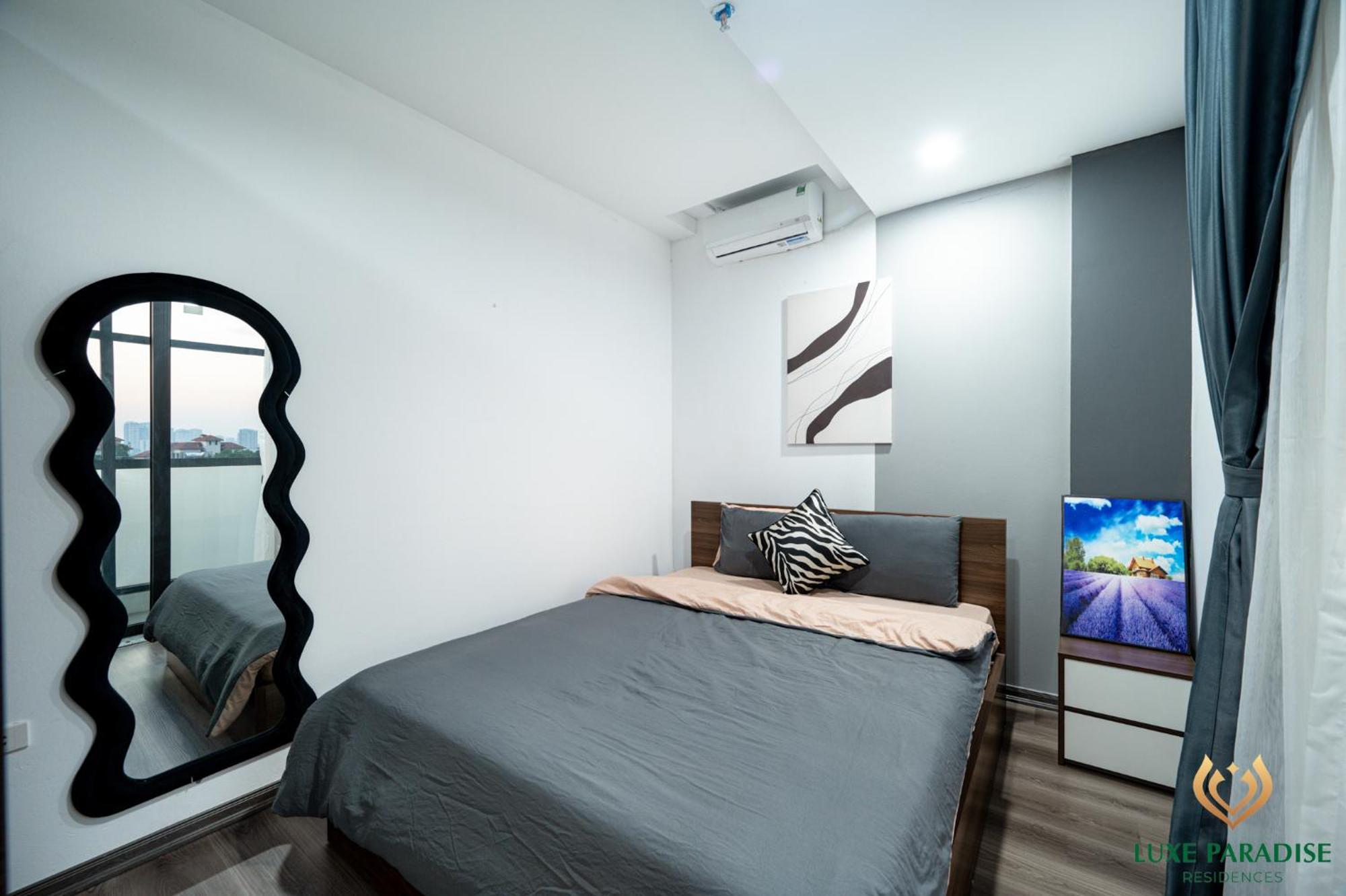 Luxe Paradise Residence 76 To Ngoc Van Hanoi Exterior foto